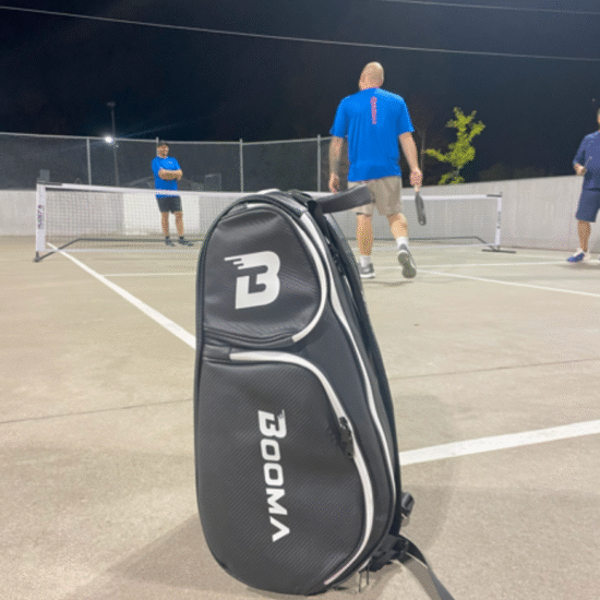 Image of a BOOMA Elite pickleball bag.